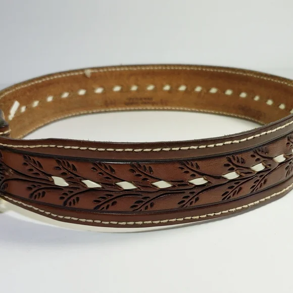 Vintage Tooled Leather Western Cowboy Belt - Picture 5 of 7